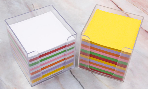 assorted color memo cube with plastic holder